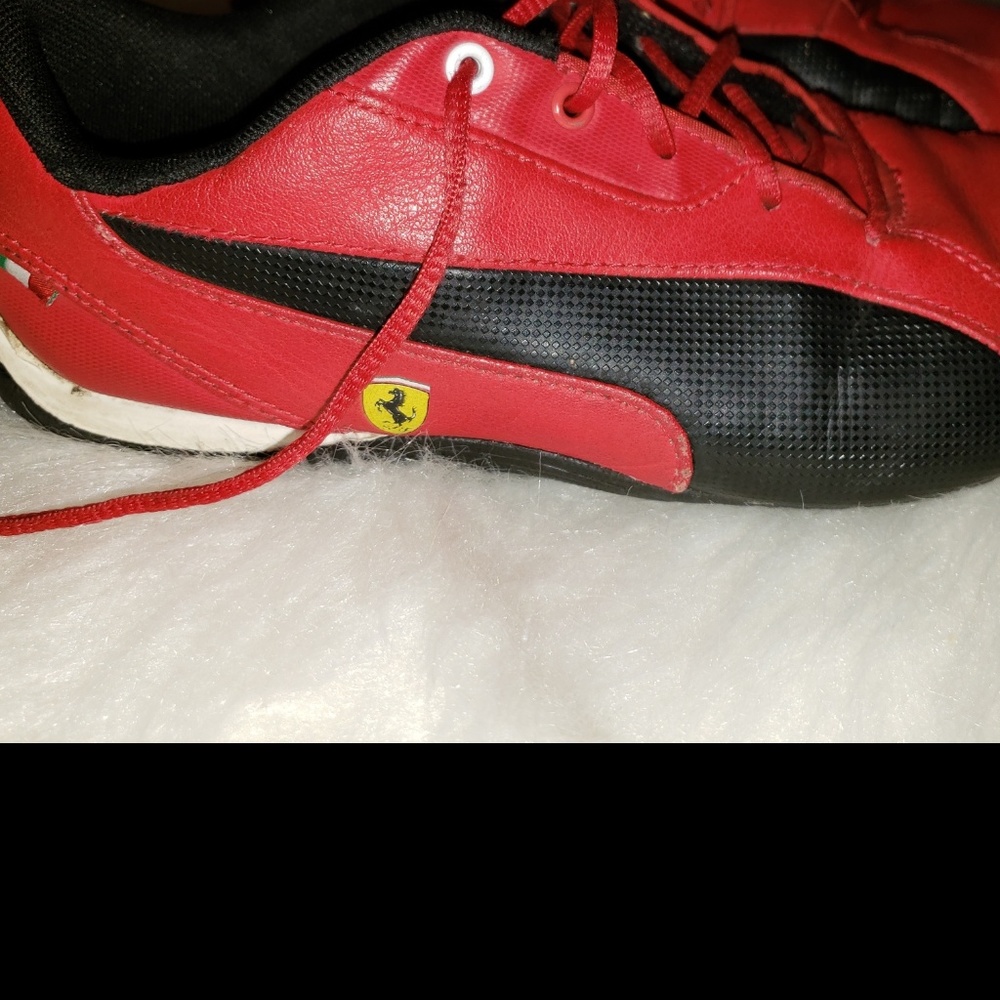 Puma Men/Kid Red Ferrari Sneakers Size 5 US 37kids - Picture 5 of 8